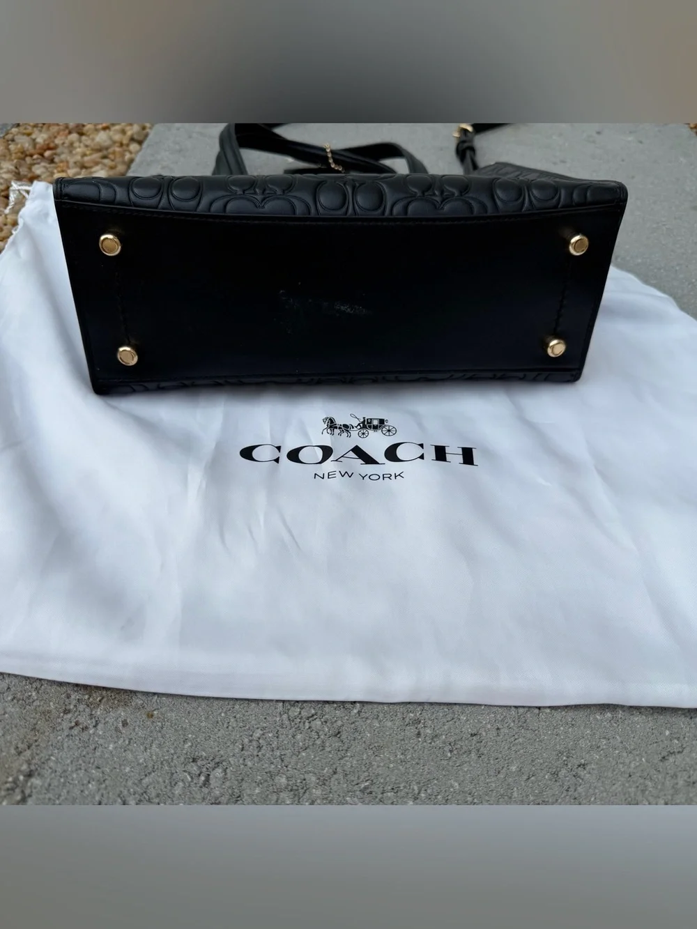 Coach Charlie Carryall 28